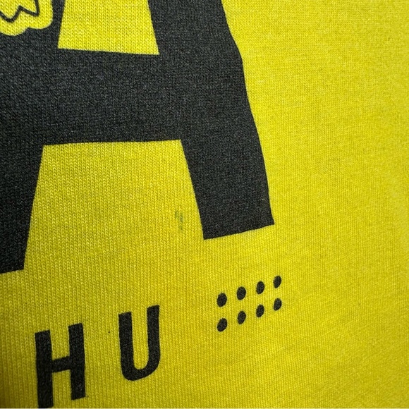 Pokémon T-Shirt Yellow & Black Size 6 - Picture 9 of 16